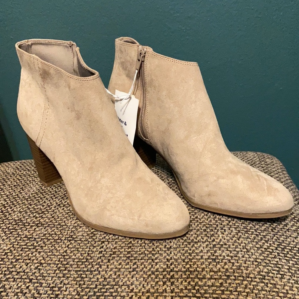 Light Taupe Bootie